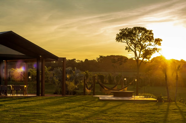 Entardecer no Portal Gaia